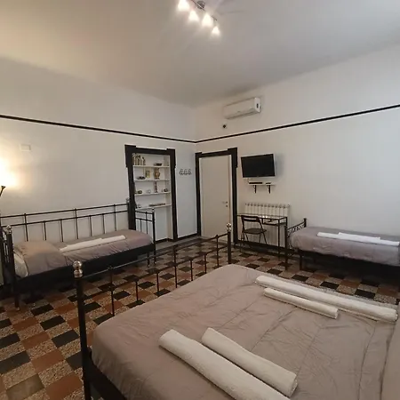 M1 Loreto Holiday Home-2